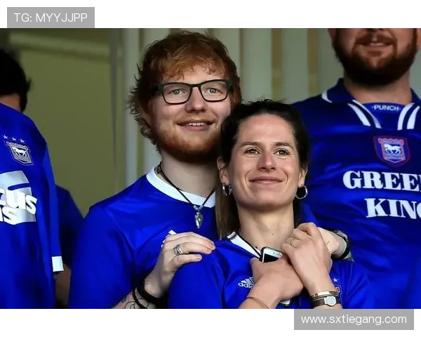 分手大师:13个让友情秒变爱情的瞬间,甜到掉牙! 分手大师:13个让友情秒变爱情的瞬间,甜到掉牙!